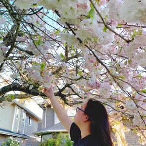 Meet your Posher, Connie